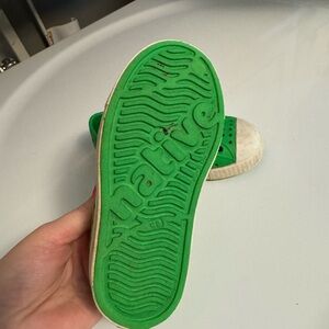Lime Green Native Toddler Boys Size 9